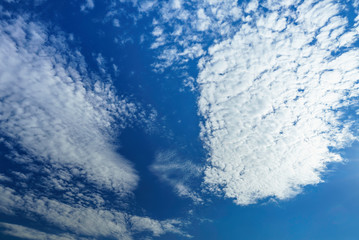 Obraz premium Blue sky with clouds. Beautiful background.