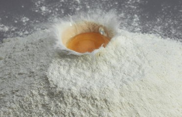 Wheat Flour and Eggs, recipe for Cake