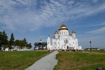 Fototapeta na wymiar Holy cross Cathedral of the Belogorsky monastery