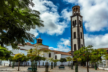 A view across the Parish of San Francisco of Asis in Santa Cruz, Tenerife on a sunny day © Nicola