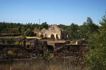 Fototapeta premium Injured mine in Portugal that belongs above all to iron and copper