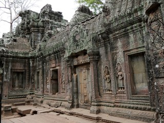 Fototapeta na wymiar Ruins at Ta Prohm Temple, Siem Reap Province, Angkor's Temple Complex Site listed as World Heritage by Unesco in 1192, built in 1186 by King Jayavarman VII, Cambodia