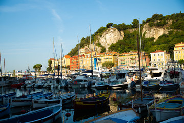 Fototapeta na wymiar Sur le port de Nice