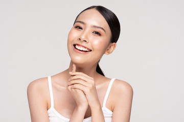 Beautiful Asian young woman smile with clean and fresh skin © 220 Selfmade studio