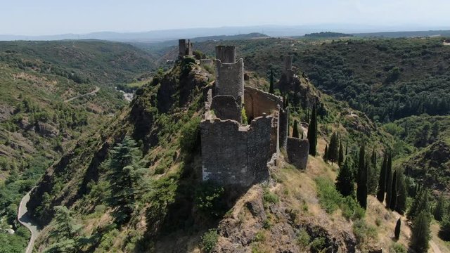 Vue a&eacute;rienne des ch&acirc;teaux de Lastours, Aude, France