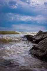 waves on the beach штормовое море