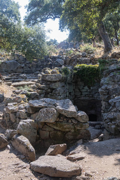 Well at Complesso Nuragico e Nuraghe di Noddule, Sardinia, Italy 1