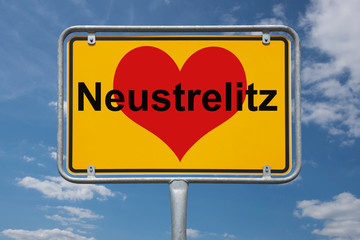Ortstafel Neustrelitz