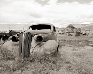 1937 Chevy, Lights Out, Bodie