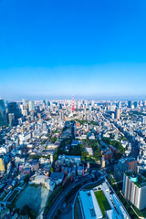 東京都港区六本木の高層ビルの展望台から見た東京の都市景観