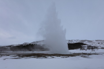 アイスランドのゲイシール間欠泉（Geysir）