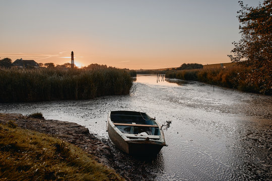 Sonnenaufgang am See
