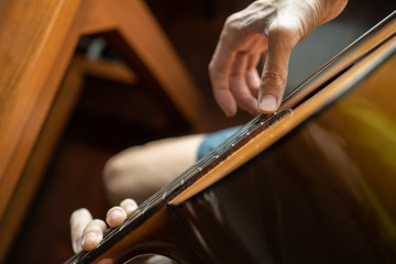 Playing classical guitar