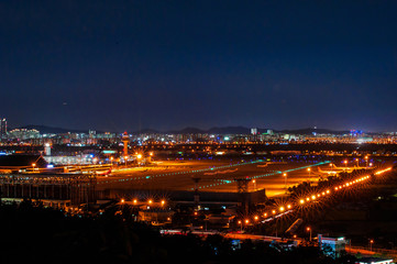 Fototapeta na wymiar The beautiful night view of airport.