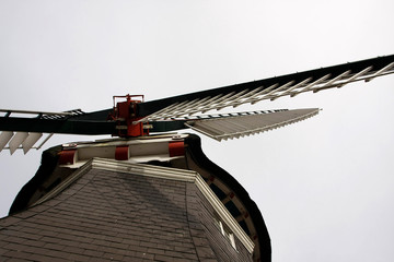 Grosse Windmuehle in Varel, Muehlenstrasse, Niedersachsen, Deutschland, Europa