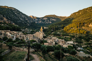 Fototapeta na wymiar panoramic view of valldemossa, town of mallorca