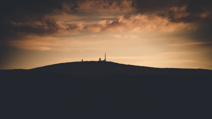 Silhouette vom Hausberg Brocken in Sachsen-Anhalt, Deutschland
