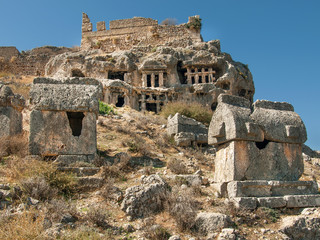 Ruinen der byzantinischen Festung und Felsnekropole von Tlos, Lykien, Türkei.