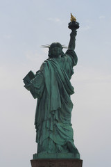 Fototapeta premium The Statue of Liberty from behind.