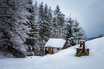 zima podkarpacie domki 1 © Maciej