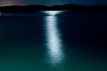 Fototapeta premium Wonderful night view of the sea,moon light reflection.