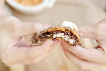 smore bread being teared
