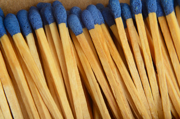 cerillas en caja de cartón, conjunto de fósforos, cerillas para encender fuego
