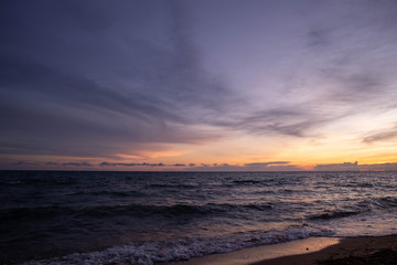 Fototapeta na wymiar Beautiful evening sunlight on the beach, sea, in Asia, Thailand