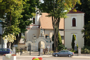 Kościól parafialny św. Mikołaja w Szczebrzeszynie na Roztoczu - obrazy, fototapety, plakaty
