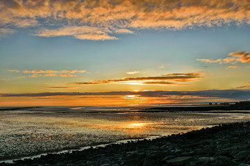 Fototapeta na wymiar Sunset at sea. Scenic view.