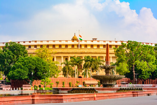 The Sansad Bhawan or Parliament Building is the house of the Parliament of India, New Delhi.  It was designed based on  Ashoka Chakra by the British architect Edwin Lutyens & Herbert Baker in 1912-13.