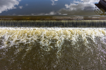 A sill on the river.