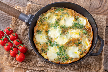 Frittata with ground meat and mozzarella