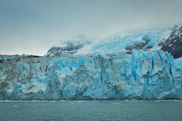 Fototapeta na wymiar Glaciar Spegazzini