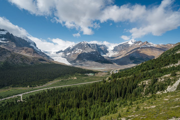 Fototapeta na wymiar Athabasca Glacier in Jasper National Park, Alberta, Canada.