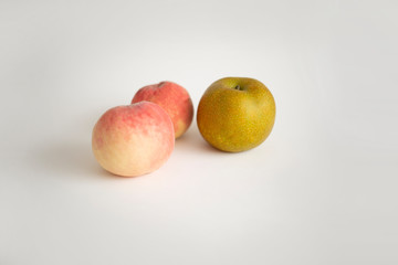 桃 夏 旬 お盆 果物 フルーツ ピーチ デザート  テーブル 梨