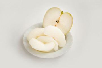 梨 カット 果物 フルーツ お皿 テーブル デザート 