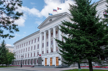 Fototapeta na wymiar Russia, Khabarovsk, July 14, 2020: Khabarovsk city administration Building