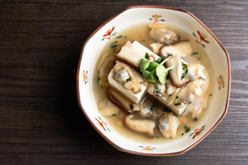 豆腐のアサリ餡かけ