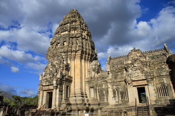 Fototapeta na wymiar Phimai temple Thailand