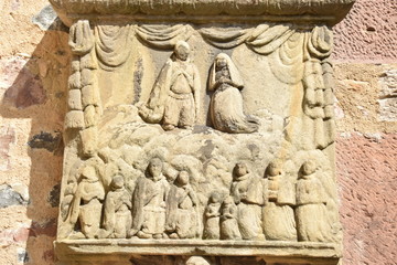 Betende Familie auf einem Epitaph der Renaissance