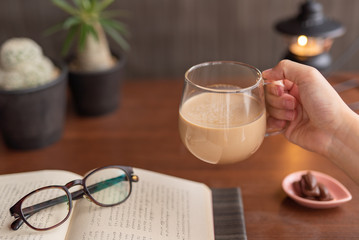 秋の読書とコーヒー