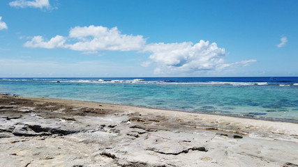 奄美群島 沖永良部島 ビーチロック