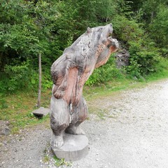 Fototapeta na wymiar Holz Statue