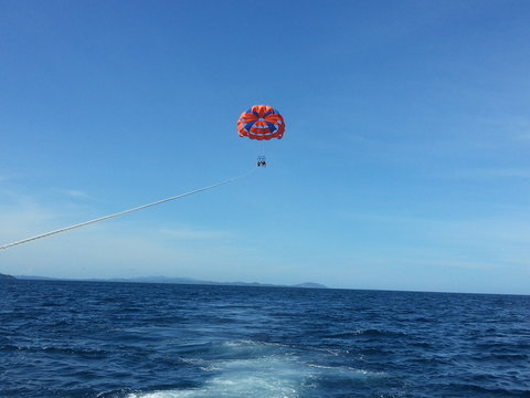 paragliding in the sea