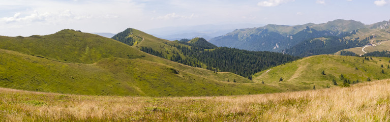 Fototapeta na wymiar Ciucas Berge in den Karpaten (RO)