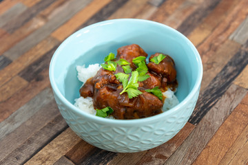 caramel pork and vegetable thai rice