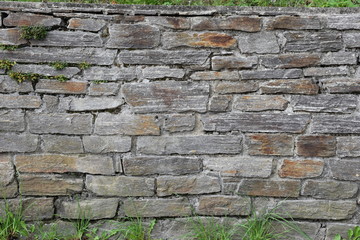 Grau braune Steinwand