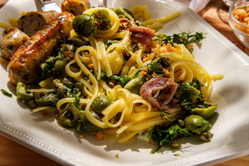 Sausage Linguine Olive Sauce