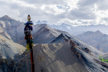 Praying Ladakh - obrazy, fototapety, plakaty